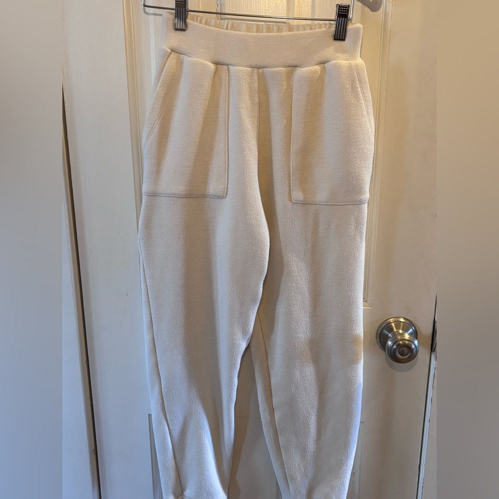 Zara Joggers Elastic Waist Cream Knit SZ Sm Minimalist Loungewear - Picture 3 of 9